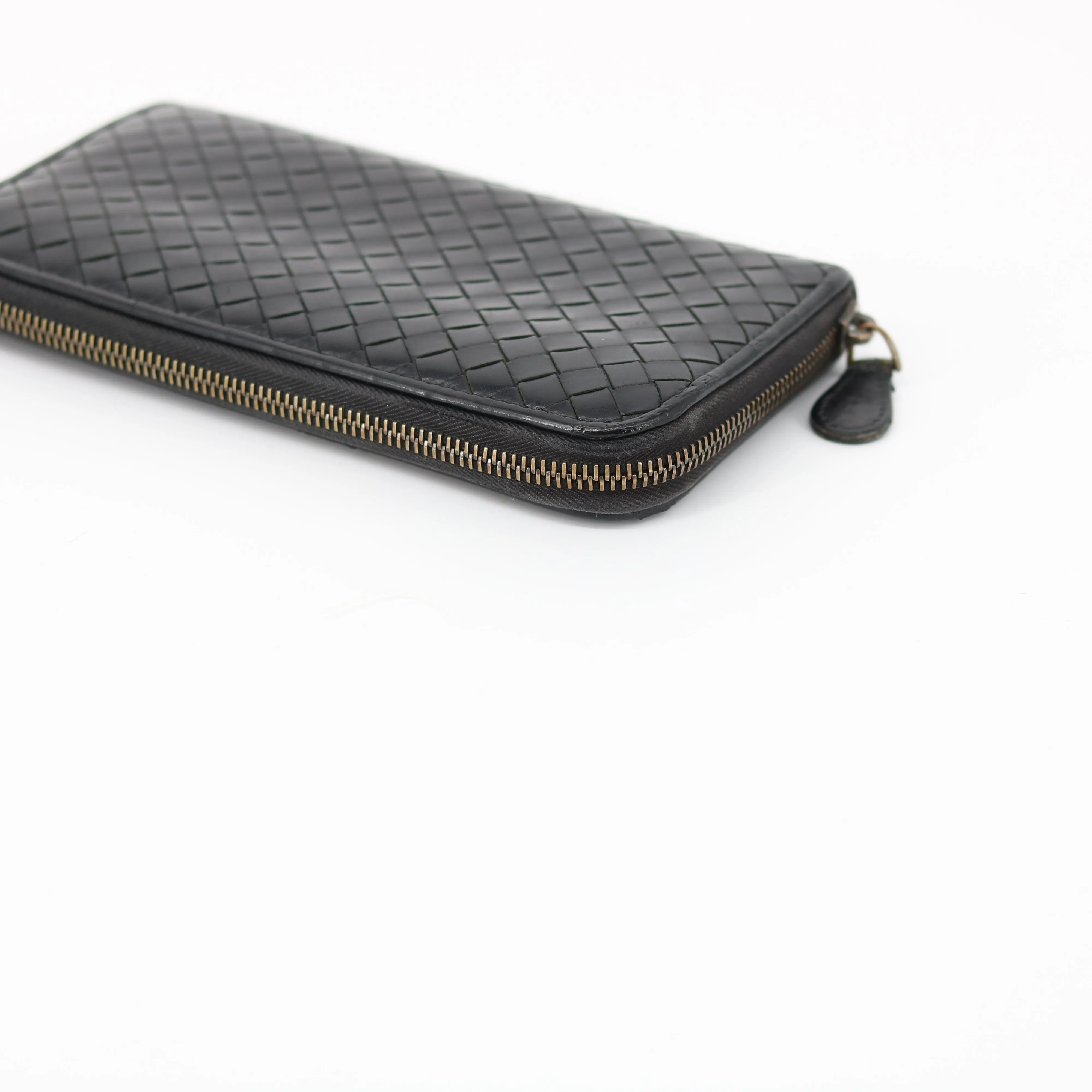 Bottega Black Intrecciato Weave Wallet