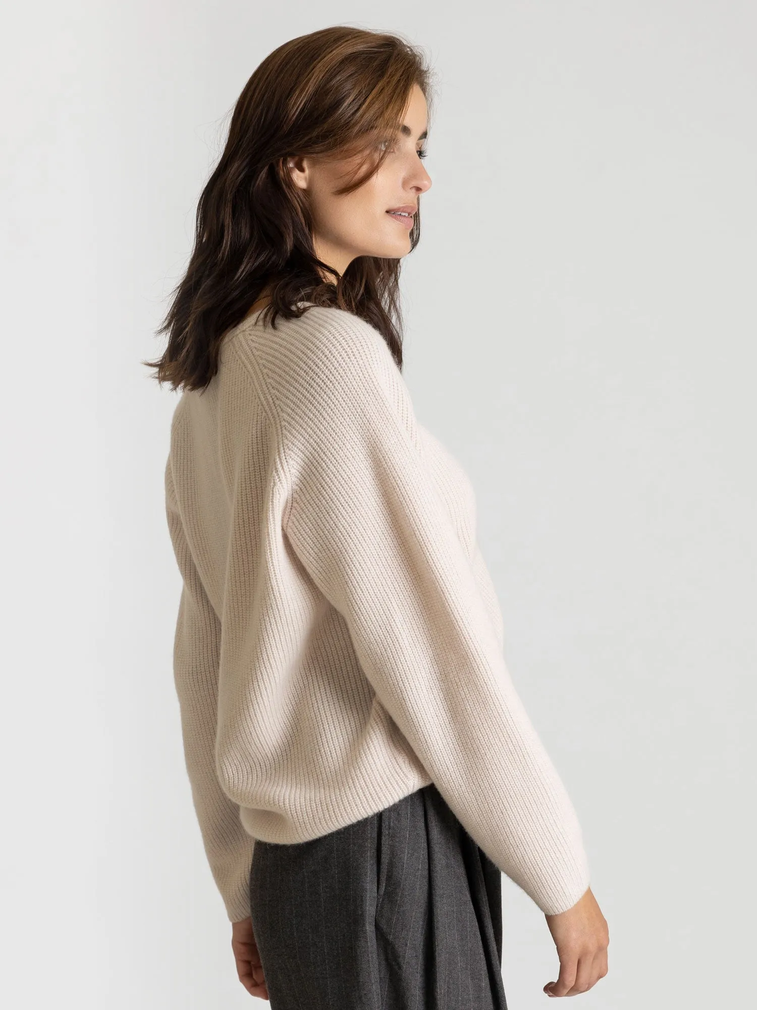 Cashmere sweater "Maya" - pearl