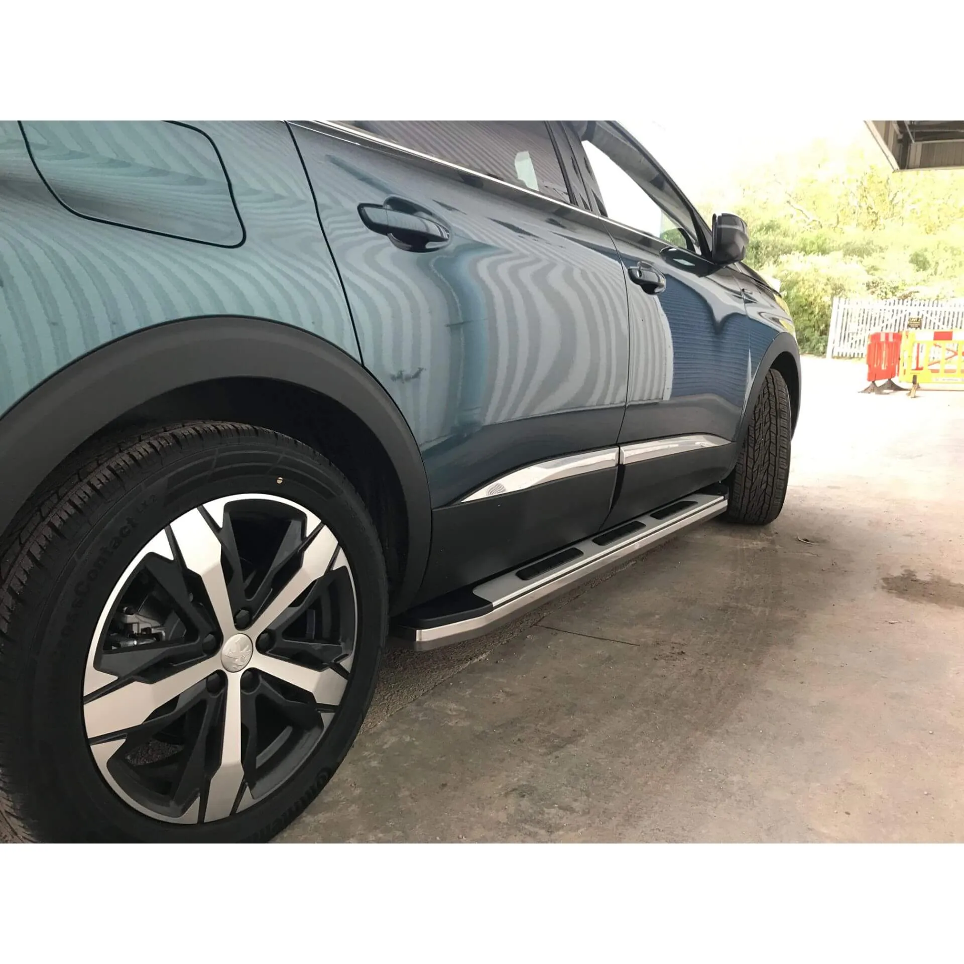 Suburban Side Steps Running Boards for Peugeot 5008 2017 